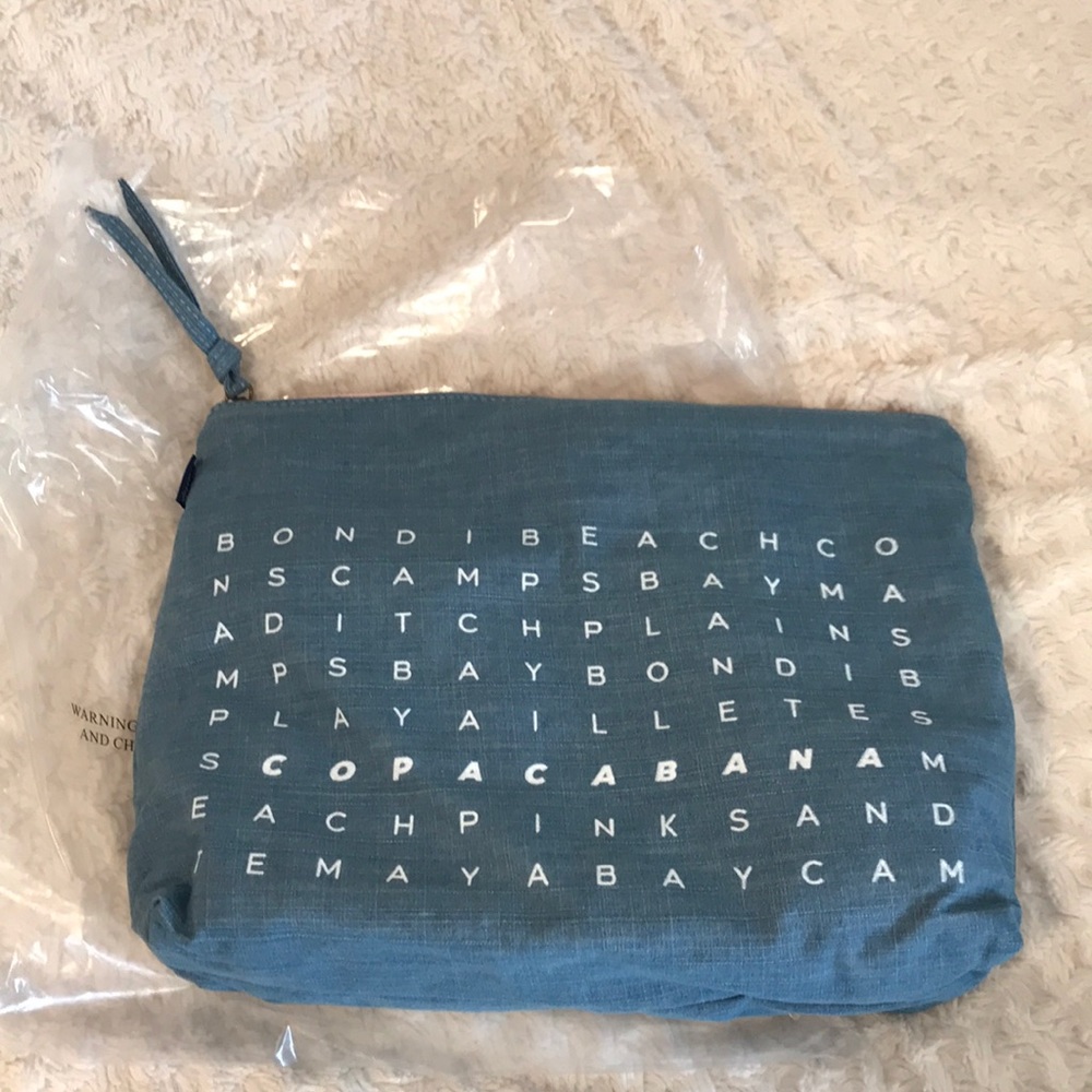 ✨✨NWT soludos clutch